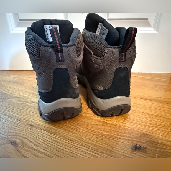 Men’s Newton Ridge™ Plus II Waterproof Hiking Boot Size 9 EUC - Picture 9 of 9